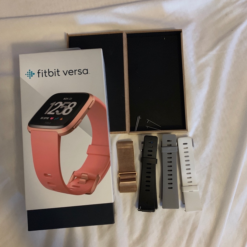 Fitbit Versa rose gold edition
